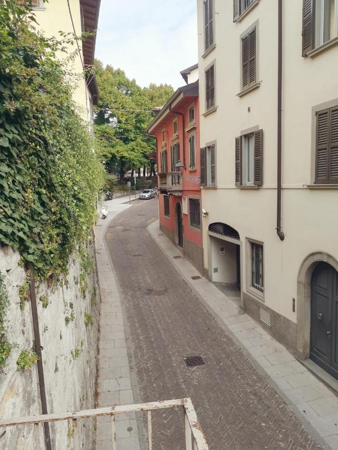 Il Rifugio Di Elizabeth Bed & Breakfast แบร์กาโม ภายนอก รูปภาพ