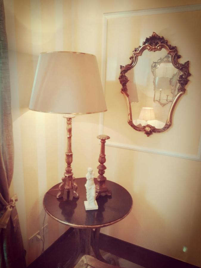 Il Rifugio Di Elizabeth Bed & Breakfast แบร์กาโม ภายนอก รูปภาพ