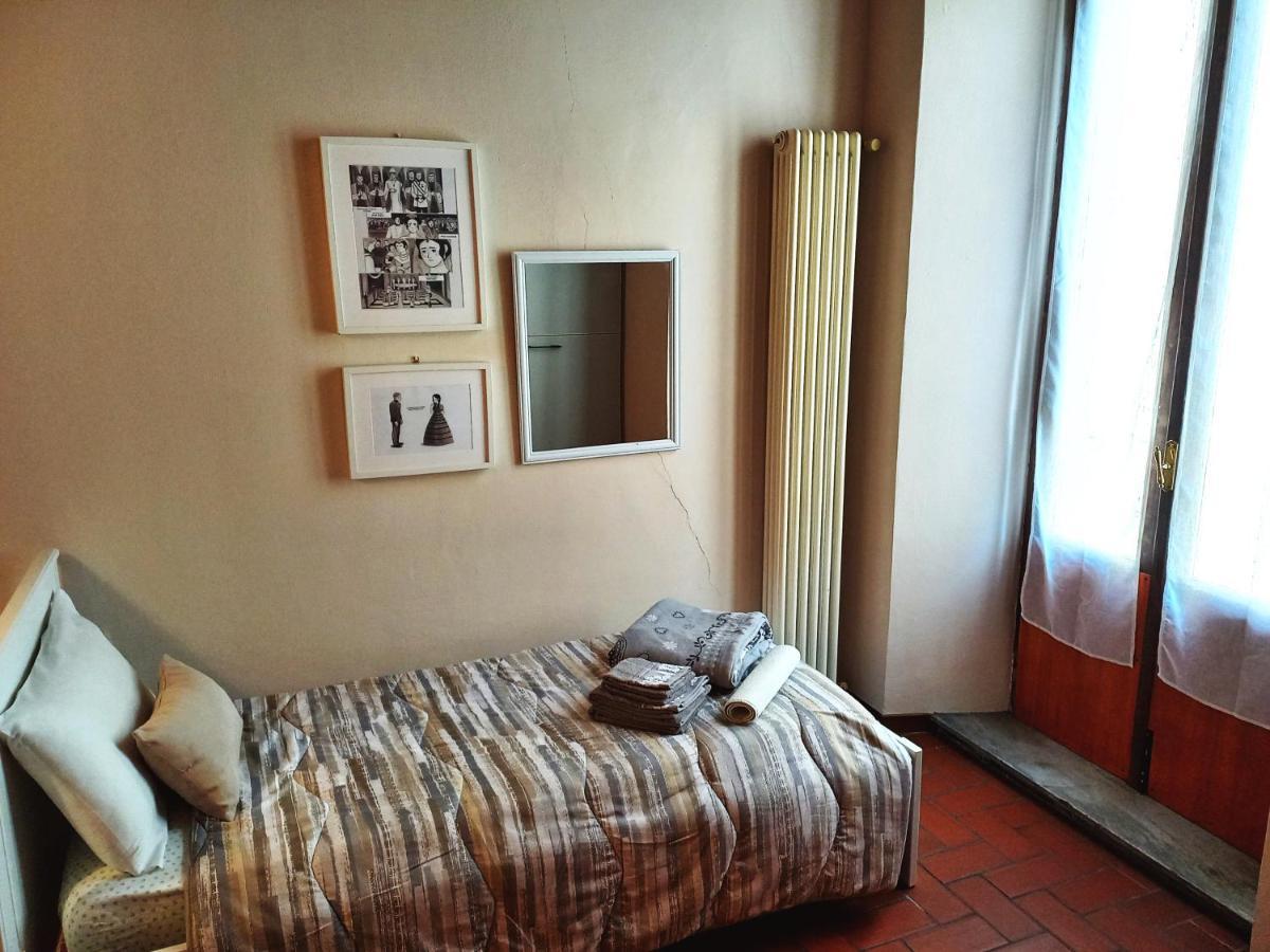 Il Rifugio Di Elizabeth Bed & Breakfast แบร์กาโม ภายนอก รูปภาพ